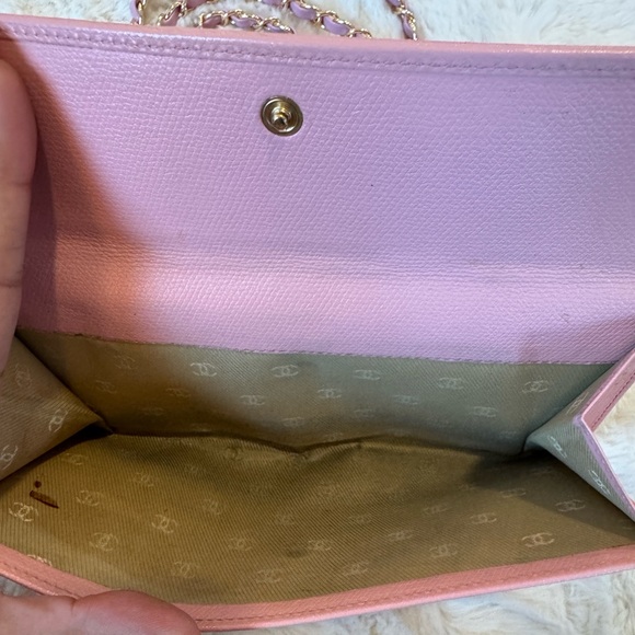 Chanel Coco Pink bifold WOC wallet on chain w Gold Accents & charm vintage - Picture 12 of 16